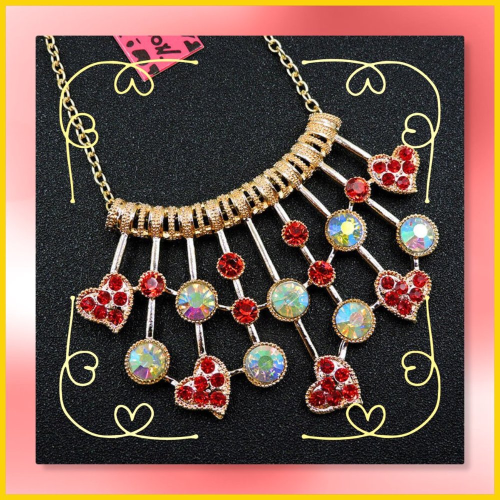 💚Betsey Johnson Rhinestone Necklace💛 - Picture 4 of 7